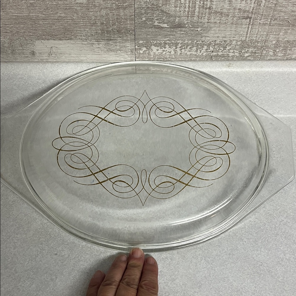 Pyrex Glass Lid with Gold scroll Design